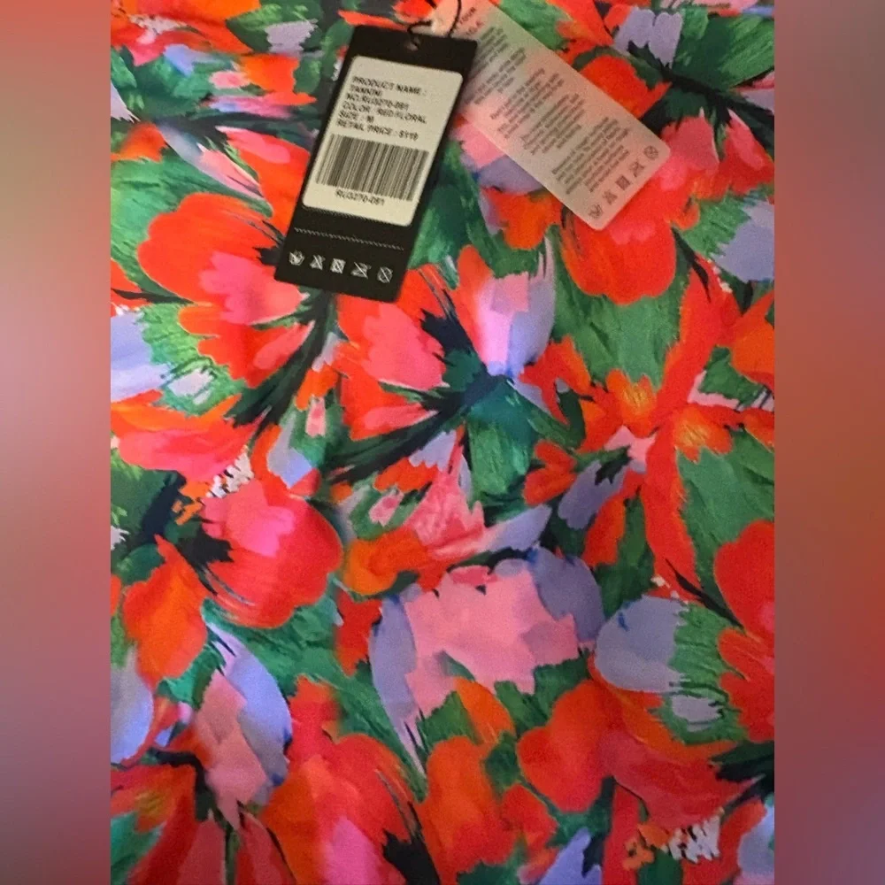 New-Medium Relleciga Vibrant Floral Orange & Red Tank Top Only